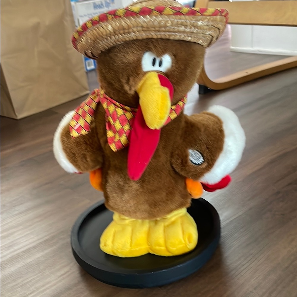 Dun Dee Bop and HopTurkey on the Strew Size 14” high & 11” wide